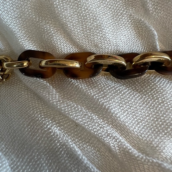 Gently Worn Michael Kors Gold and Tortoise Locket Bracelet - Picture 5 of 8